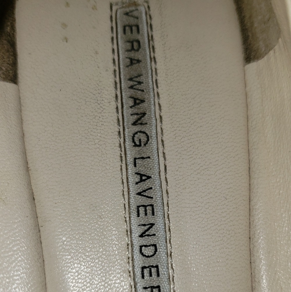Vera Wang Lavander Flats